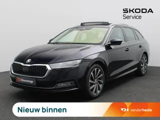 Skoda Octavia Combi 1.5 TSI First Edition 150PK DSG Pano-Schuifdak, Trekhaak, Head-Up Display, 18" L