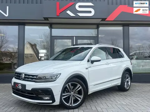 Volkswagen Tiguan 1.5 TSI ACT Highline R Line Virtual Pano Leder 360 Camera