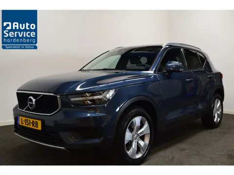 Volvo XC40 T2 130pk AUT8 Momentum BNS Adapt. Cruise/ Apple CarPlay/ Camera/ Stoel en Stuur verw.