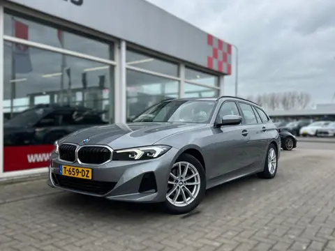 BMW 3-serie Touring 318i |Stoelverw|Curved screen|Led|Automaat|