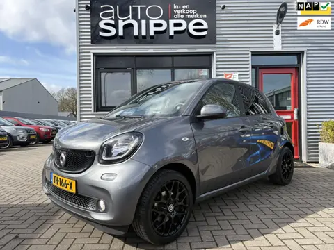 Smart Forfour 1.0 Prime -5DRS.-CLIMA-STOELVERWARMING-JBL SOUNDSYSTEM-LICHTMETALEN VELGEN-LICHT + REG