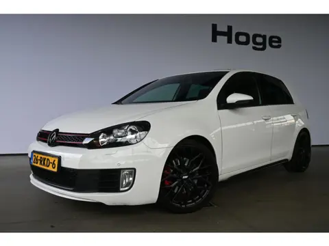 Volkswagen Golf 2.0 GTI 211PK! Automaat Clima Navigatie Cruise Control Trekhaak! Rijklaarprijs! Inru