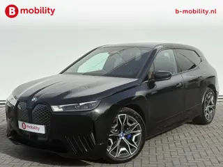 BMW iX xDrive50 High Executive Sportpakket Trekhaak 2500kg | Sportpakket | Harman/Kardon Sound Syste