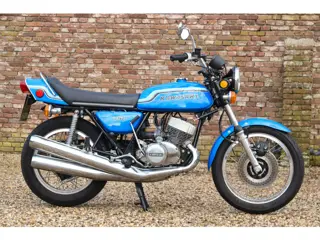 Kawasaki H2 750 (bj 1972)