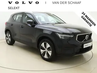 Volvo XC40 B3 177pk Core / Lederen bekleding / Camera achter / Keyles entry / Stoel/- en stuurverwar