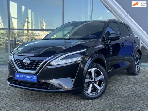 Nissan Qashqai 1.5 e-Power N-Connecta 190pk Panoramadak / 360 Camera / 18inc Velgen
