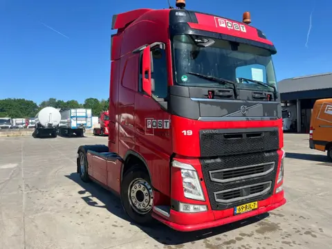 Volvo FH 460 4x2 Euro VEB+ EURO 6 Airco PTO NL TRUCK