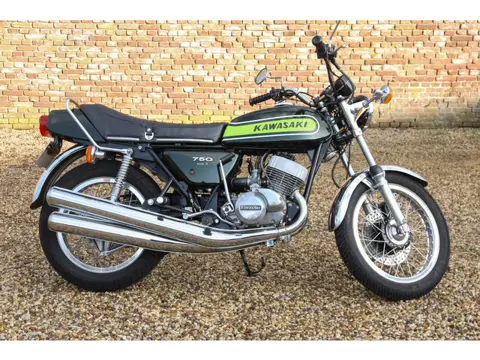 Kawasaki 750 Mach IV (bj 1975)
