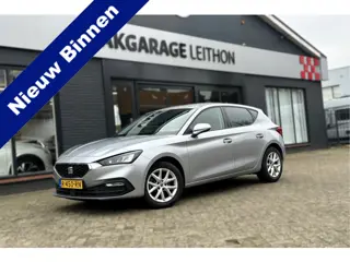SEAT Leon 1.0 eTSI Style Business Intense (bj 2022)