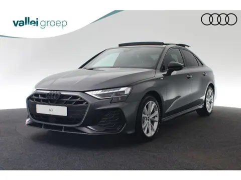 Audi A3 Limousine S edition 35 TFSI 150 pk Panoramadak | Sonos Premium 3d | Lichtpakket Pro Ambient 