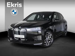 BMW iX xDrive40 | High Executive | Comfort Access | Stoelverwarming | Driving Assistant Professional