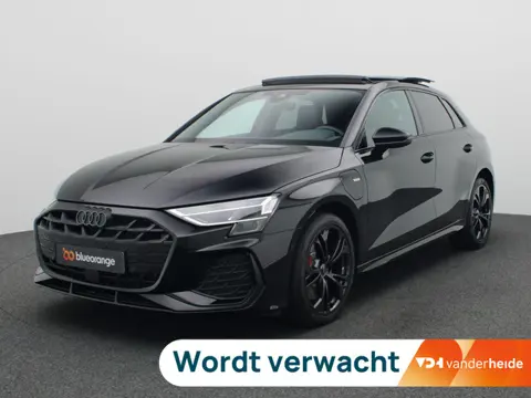 Audi A3 Sportback 45 TFSI e S edition Competition 272PK S-Tronic S-Line, Pano-Schuifdak, Memorystoel
