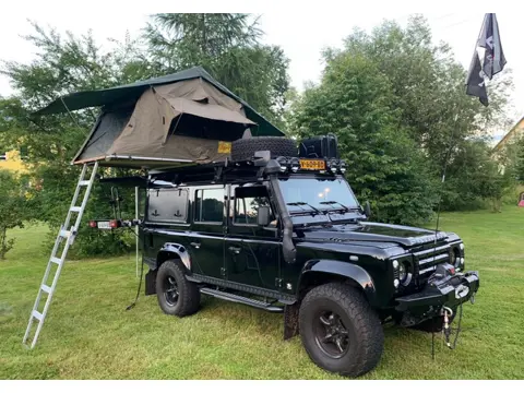 Land Rover Defender 2.5 Td5 110 County (bj 2000)