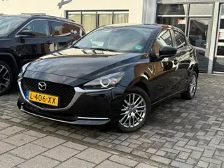 Mazda 2 1.5 Skyactiv-G Luxury,Apple Carplay/Android Stoelverwarming,Stuurverwarming,Navigatie,Achter