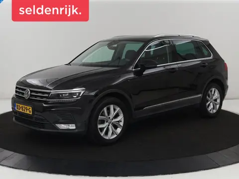 Volkswagen Tiguan 1.4 TSI Connected Series | Trekhaak | Carplay |  Adaptief LED | Navigatie | 18'' |