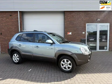 Hyundai Tucson 2.7i V6 4WD Style|AIRCO|AUTOMAAT|NIEUWE APK