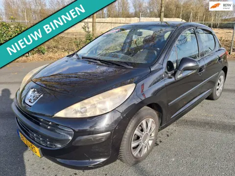 Peugeot 207 1.4 VTi Cool 'n Blue LEUKE AUTO RIJDT EN SCHAKELT GOED