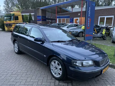 Volvo V70 2.4 170PK Automaat, nieuwe APK (bj 2001)