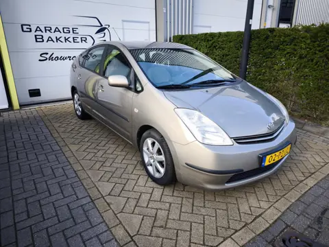 Toyota Prius 1.5 VVT-i