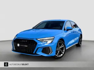Audi A3 Sportback 40 TFSI e S-line | Matrix LED | Trekhaak | Elektr. stoelen | Camera | Carplay | Sf
