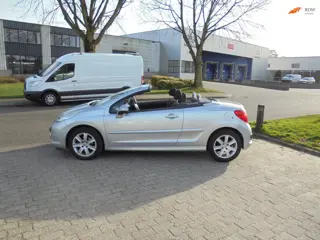 Peugeot 207 CC 1.6 VTi