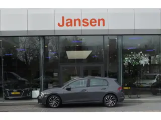 Volkswagen Golf 1.5 TSI Life Business | PANORAMADAK | CARPLAY | ACC | CAMERA | NAVI