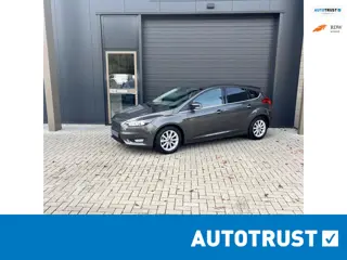 Ford Focus 125pk Titanium CAMERA | LANE ASSIST | CARPLAY | PARK ASSIST | STUURVERWARMING | CLIMA | B