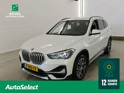 BMW X1 SDrive20i 178pk Automaat Business Edition Plus | Zwart Leder | xLine | Parking Pack | Achteru