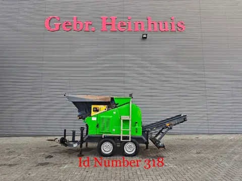 Komplet Crusher LT 4825 Jaw Crusher (bj 2019)