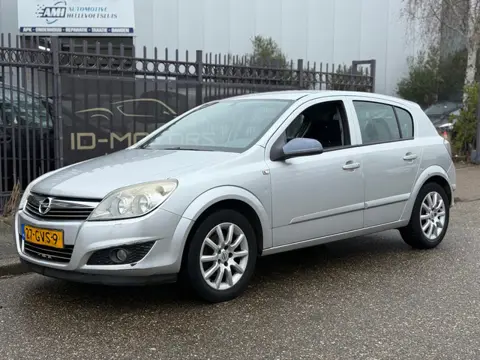 Opel Astra 1.6 Temptation NAP apk inruil auto mag zo weg