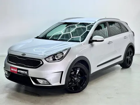 Kia Niro 1.6 GDi Hybrid Trekhaak/Led/Verw stuur en stoelen/Nav/Carplay