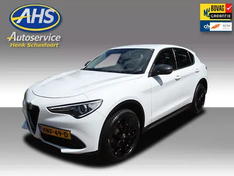 Alfa Romeo STELVIO 2.0 T AWD Super