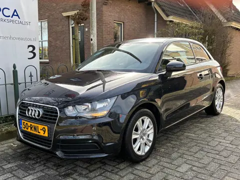 Audi A1 1.2 TFSI Attraction Pro Line Business (bj 2011)