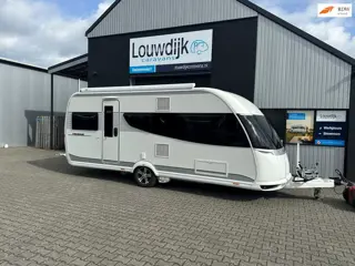 HOBBY Premium 495 UL ’20 (Full option)