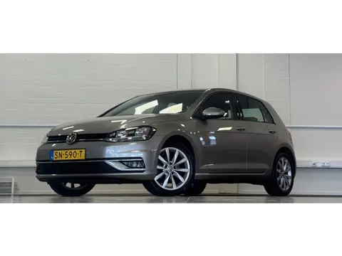 Volkswagen Golf 1.0 TSI Highline Virtual cockpit Navi 2e Eigenaar LED NL Mooi!