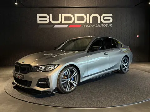 BMW 3-serie 330i Exe Edition | M-performance | CarPlay |