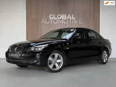 BMW 5-serie 530 XI - SCHUIFDAK - AUTOMAAT - LEER