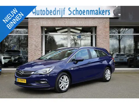 Opel Astra Sports Tourer 1.4 Online Edition 150pk!! TREKHAAK CARPLAY CRUISE NAVI CLIMA 2XPDC LMV