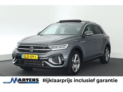 Volkswagen T-Roc 1.5 TSI 150pk DSG R-Line Business+ Trekhaak Camera Keyless Stoelverwarming Panorama