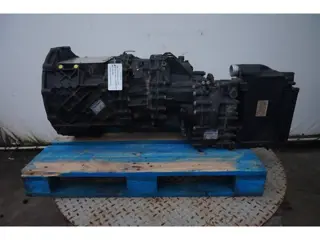 ZF 12AS2131TD+IT 81.32004-6086 (bj 2009)