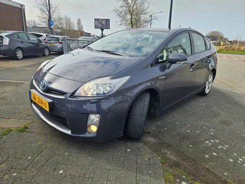 Toyota Prius 1.8 Dynamic GARANTIE Camera LED lampen