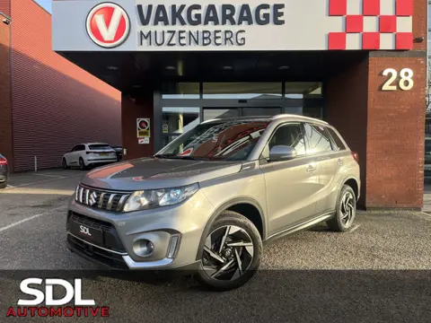 Suzuki Vitara 1.4 Boosterjet AllGrip Stijl // ADAPT. CRUISE // SCHUIF-KANTELDAK // CAMERA // STOELVE