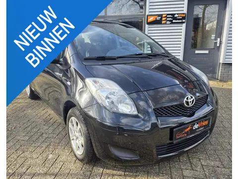 Toyota Yaris 1.0 VVT-i Aspiration **5DRS-AIRCO-APK**