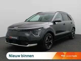 Kia Niro EV Edition Advanced 64.8 kWh 204PK Trekhaak, Warmtepomp, Achteruitrijcamera, Keyless, Stoel