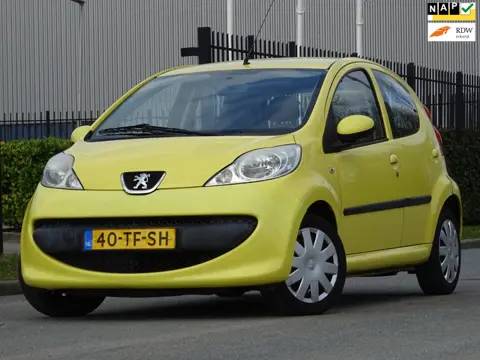 Peugeot 107 1.0-12V XS AUTOMAAT 5DRS NAP/AIRCO/ELEKRAM/APK