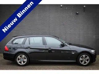 BMW 3 Serie Touring 318i Luxury Line Net binnen - Nu al te bezichtigen