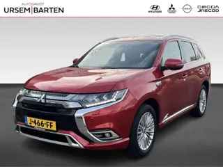 Mitsubishi Outlander 2.4 PHEV Instyle (bj 2020, automaat)