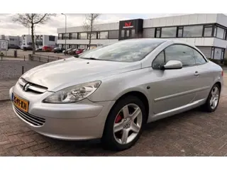 Peugeot 307 CC 1.6-16V Elektrisch dak, stoelverwarming APK gek. 03-2027