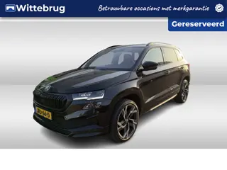 Škoda Karoq 1.5 TSI ACT Sportline Business / 19"LMV / CAMERA / Elektr. Klep / NAVI / APP.Connect / E