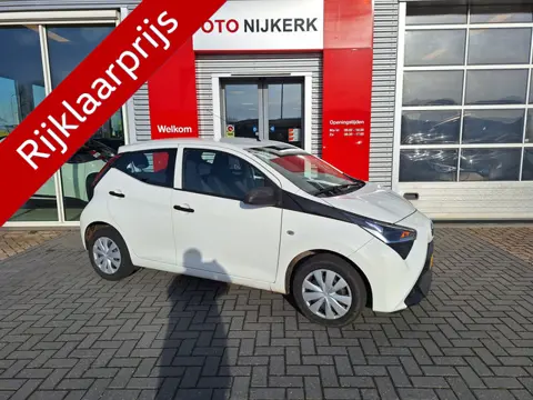 Toyota Aygo 1.0 VVT-i x-fun (bj 2020)